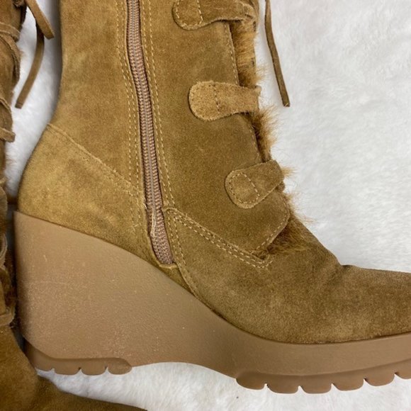Steve Madden Alaskan Suede Wedge Boots, size 6.5 - Picture 7 of 10
